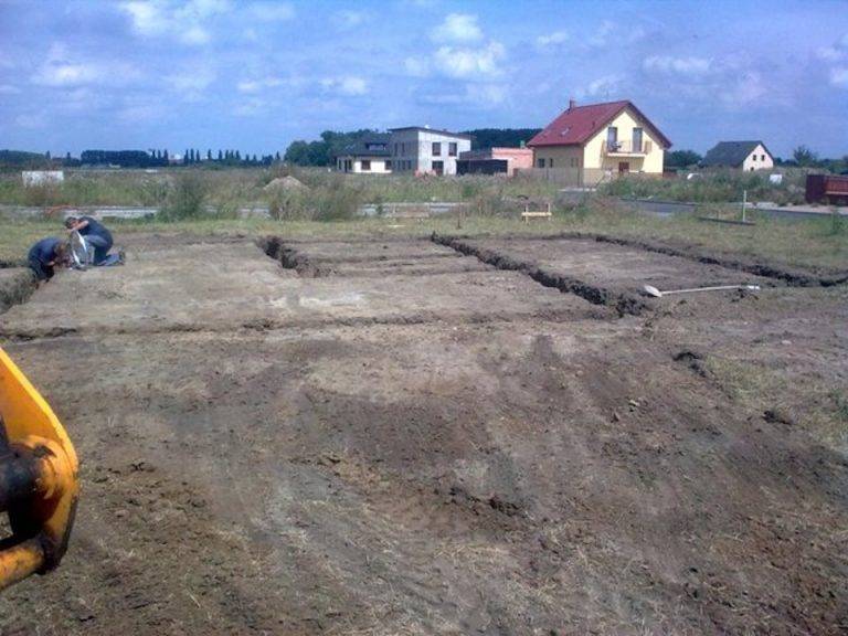 bagrování, zemní a výkopové práce bagrymk Úhřetická Lhota | Pardubice